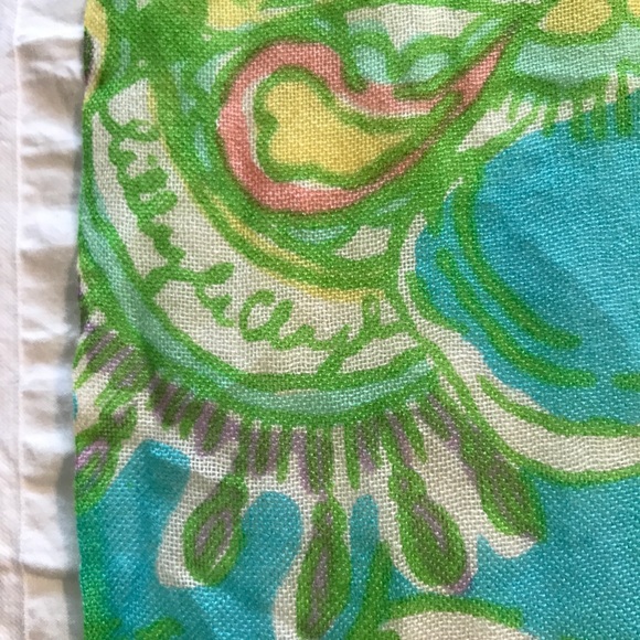 Lilly Pulitzer scarf - Picture 7 of 7